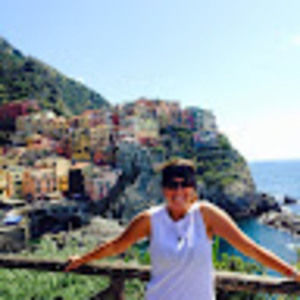 Meet your Posher, Stephanie b.